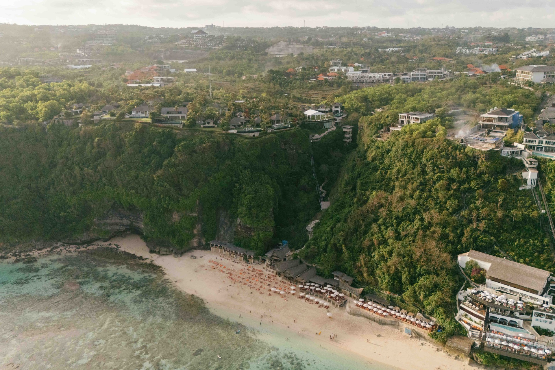 Uluwatu. Bali — 80