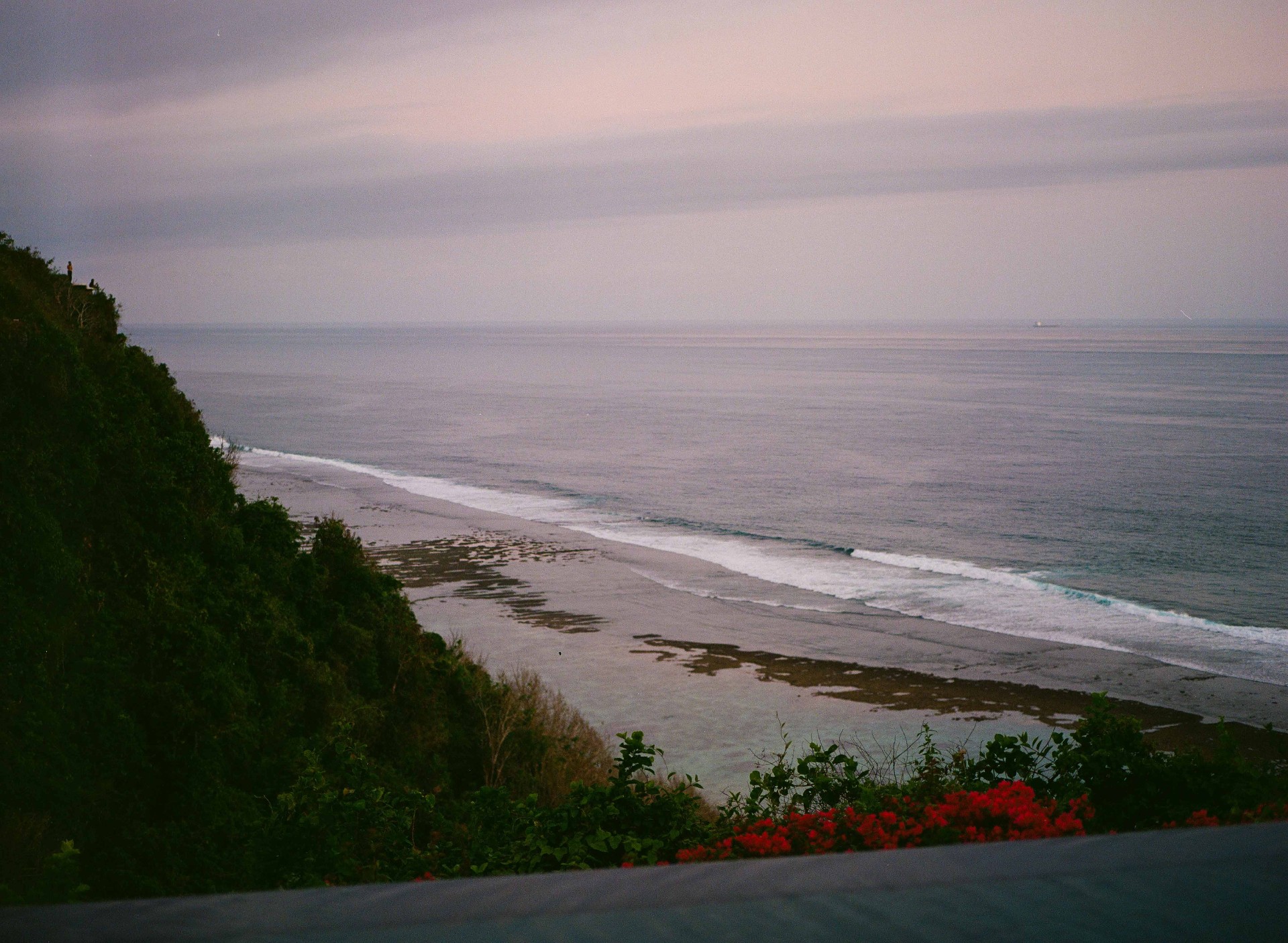 Uluwatu. Bali — 3